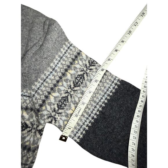 GAP Gray Fair Isle V-Neck Lambs Wool Blend Sweater - Picture 5 of 5